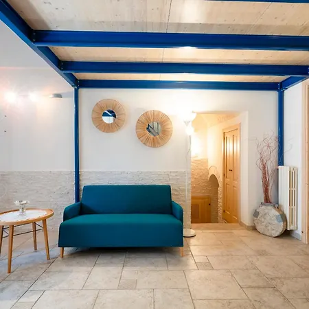 公寓 Guesthost - Casa Elda - A Few Steps From The Historic Center *