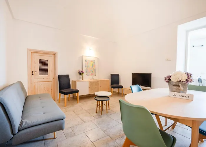 Guesthost - Casa Elda - A Few Steps From The Historic Center 公寓 奥斯图尼